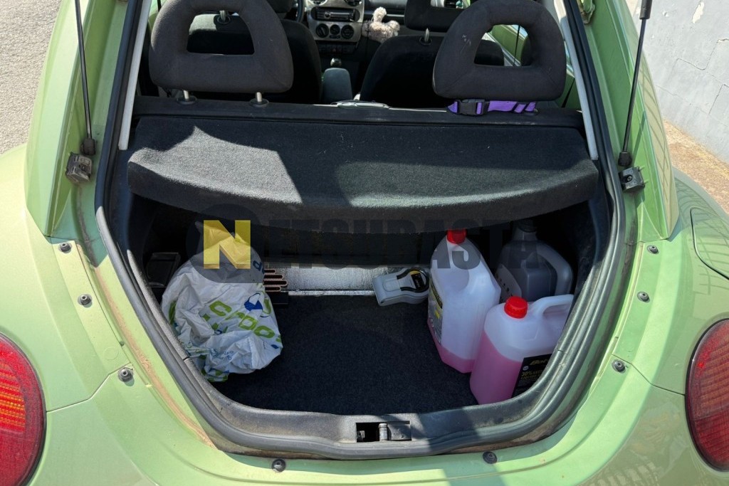 Volkswagen New Beetle 2.0 2000