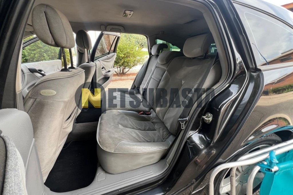Renault Laguna Grand Tour 2.2 dCi 2004
