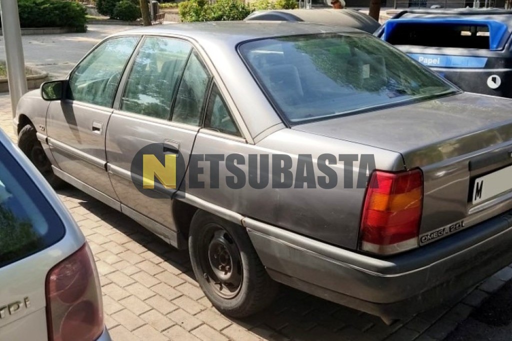 Opel Omega 2.0i 1988