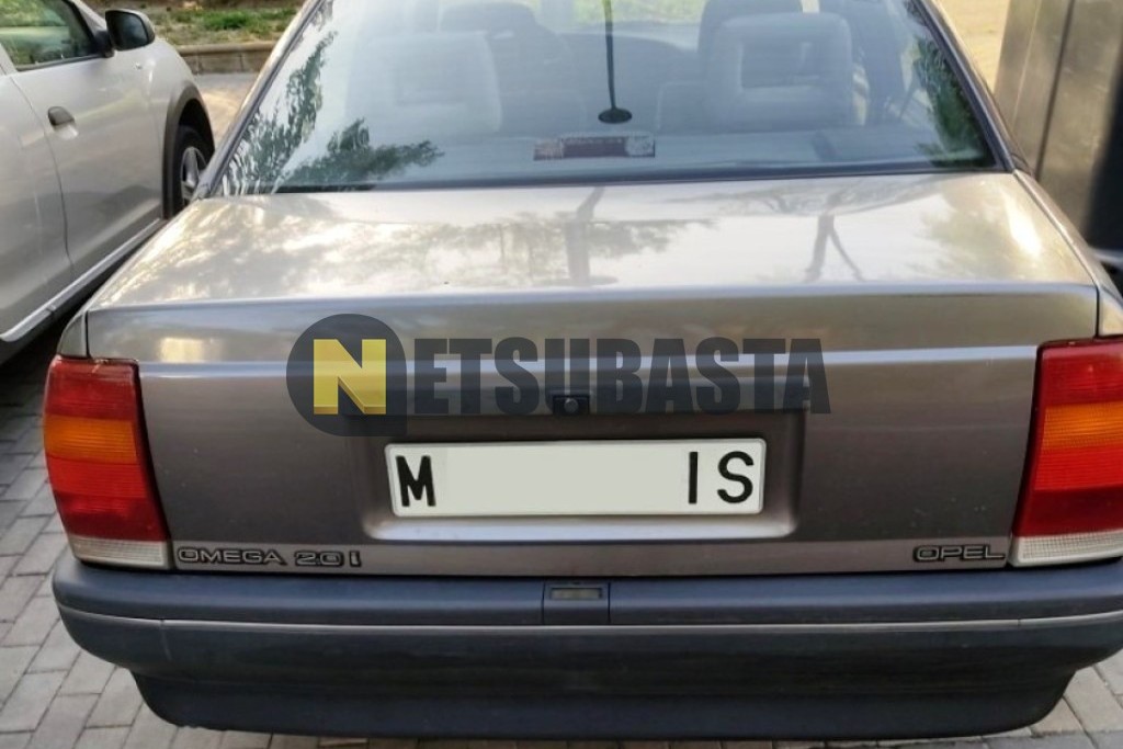 Opel Omega 2.0i 1988