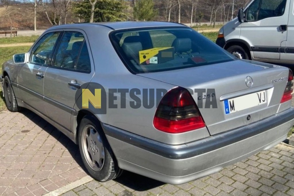 Mercedes-Benz C 250 TD Aut. 1997