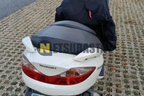 Suzuki BURGMAN 200 2011