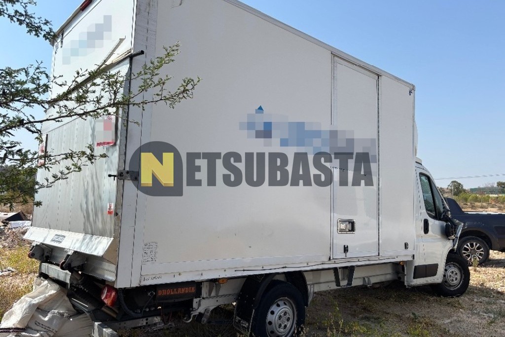 Citroën Jumper 2.2 BlueHDI Caja/Chasis 2021