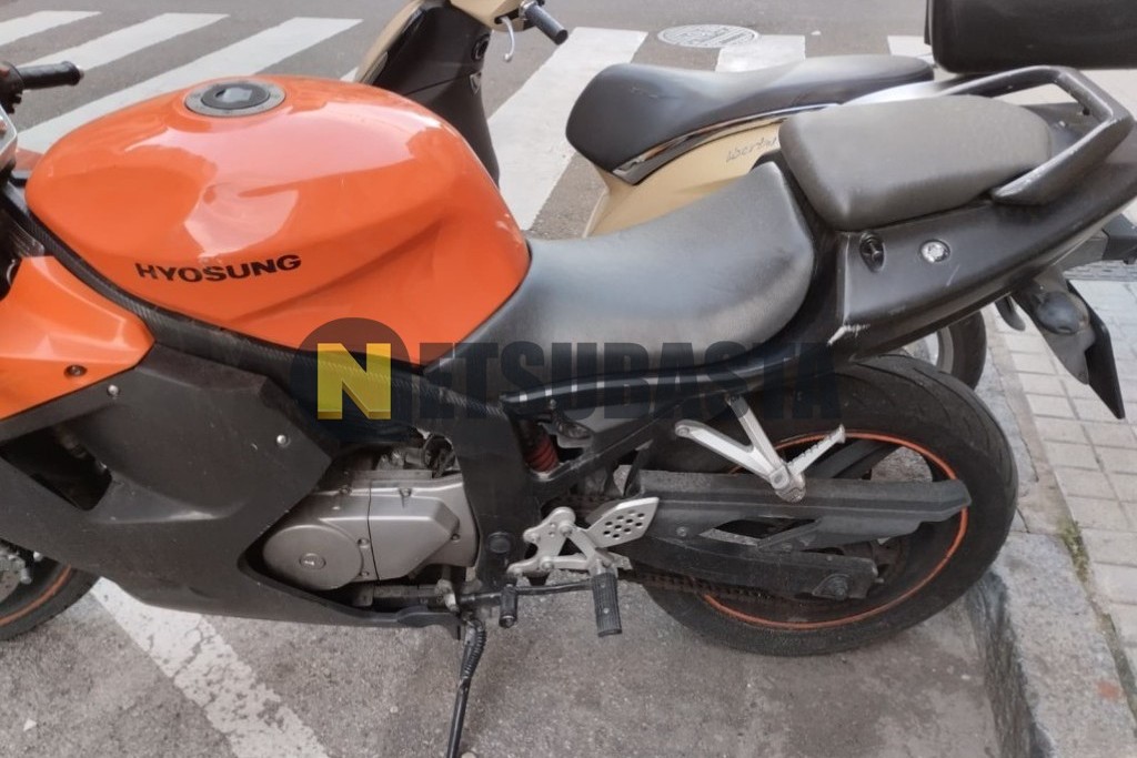 Hyosung GT 250Ri 2007
