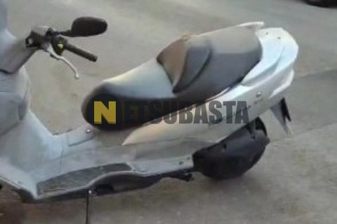 Piaggio X9 EVOLUTION 125 2006