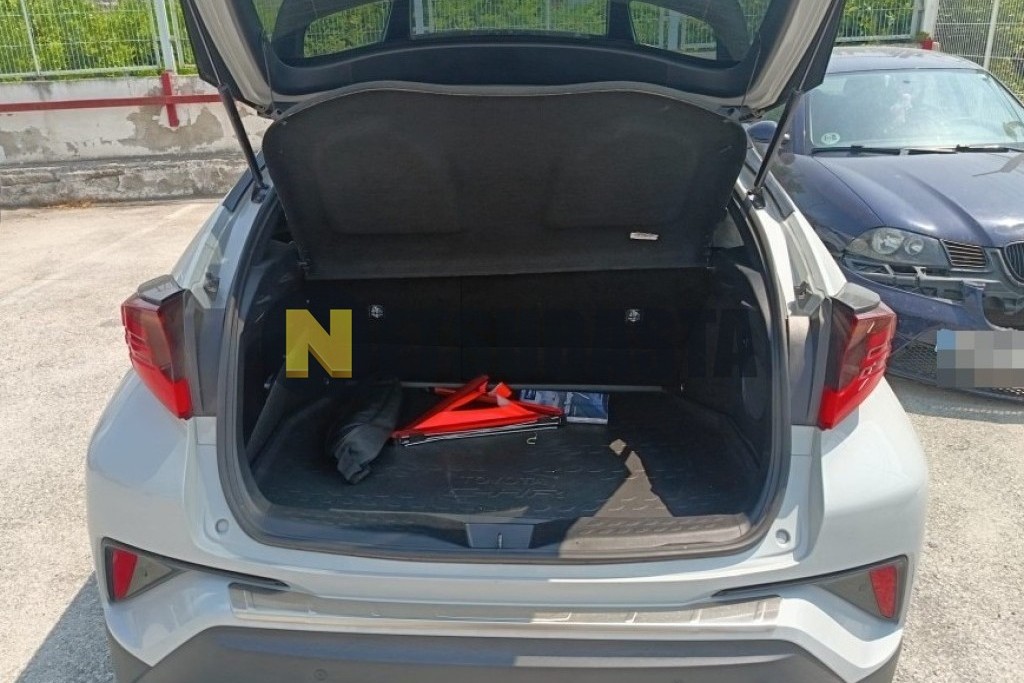 Toyota C-HR 180H 2022
