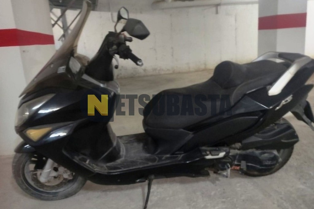 Daelim S3 125 FI 2011