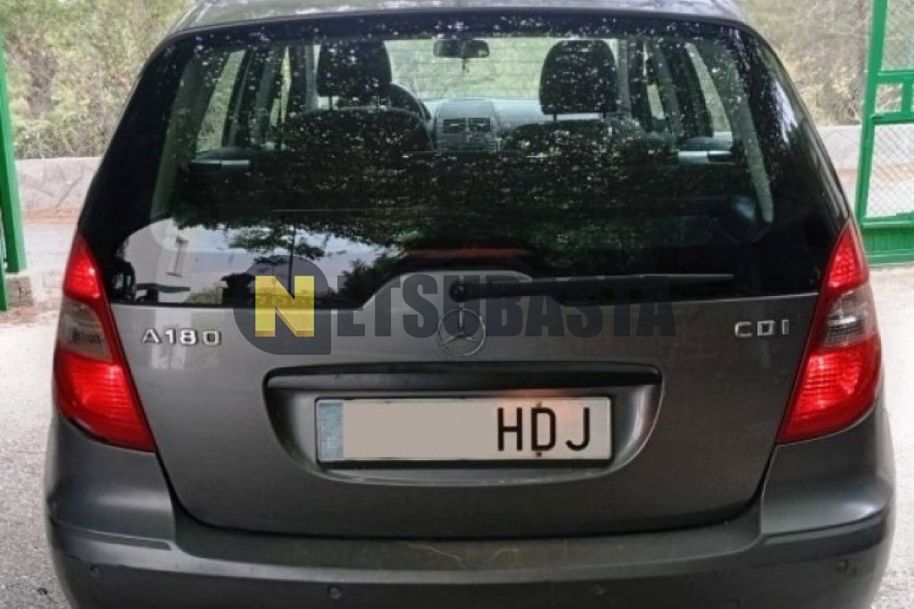 Mercedes-Benz A 180 CDI Autotronic 2011