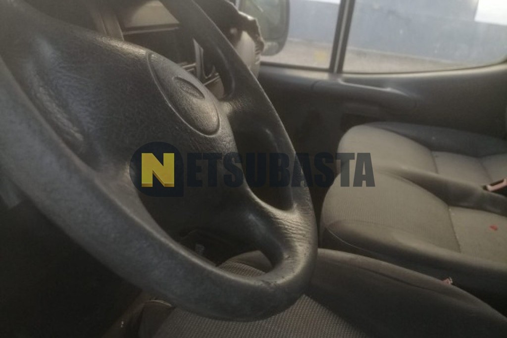 Ford Transit 2.5 D 2000