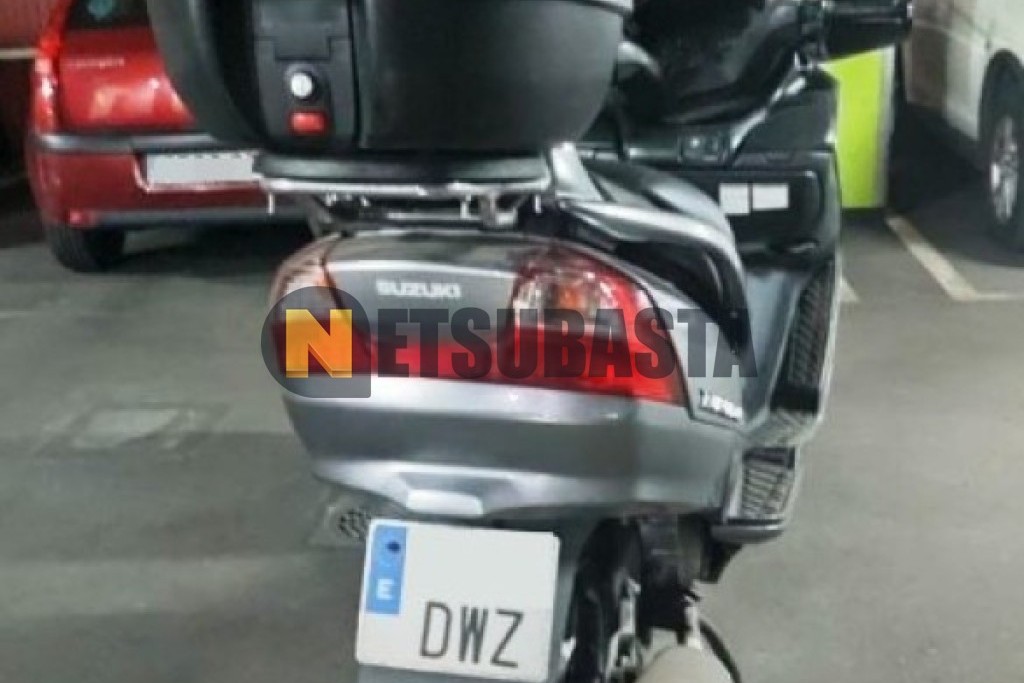 Suzuki Burgman 400 2006