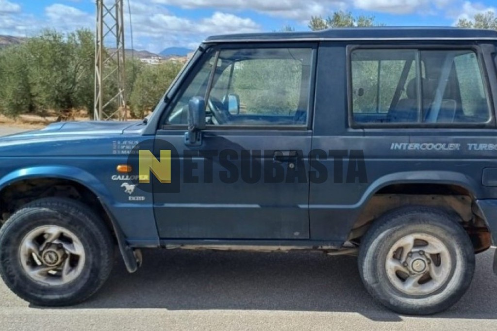 Galloper Exceed 2.5 TDI 2000