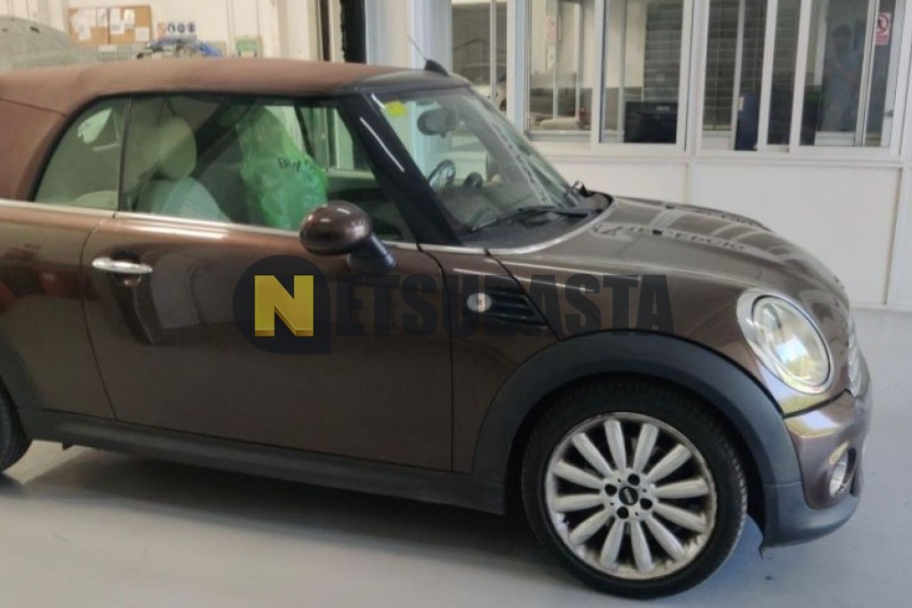 Mini Cabrio Cooper D 2011