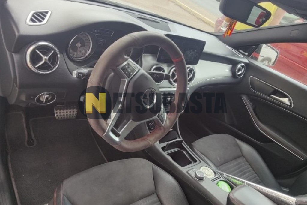 Mercedes-Benz CLA 220 CDI 7G-DCT 2014