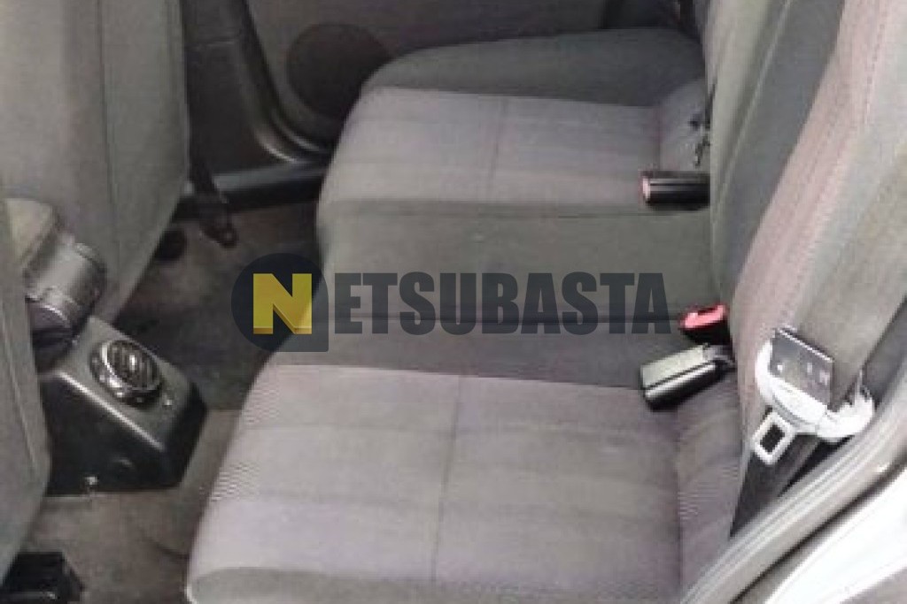 Alfa Romeo 147 1.9 JTD 2004