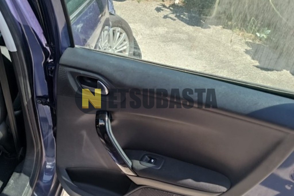 Peugeot 208 1.6 BlueHDi 2016