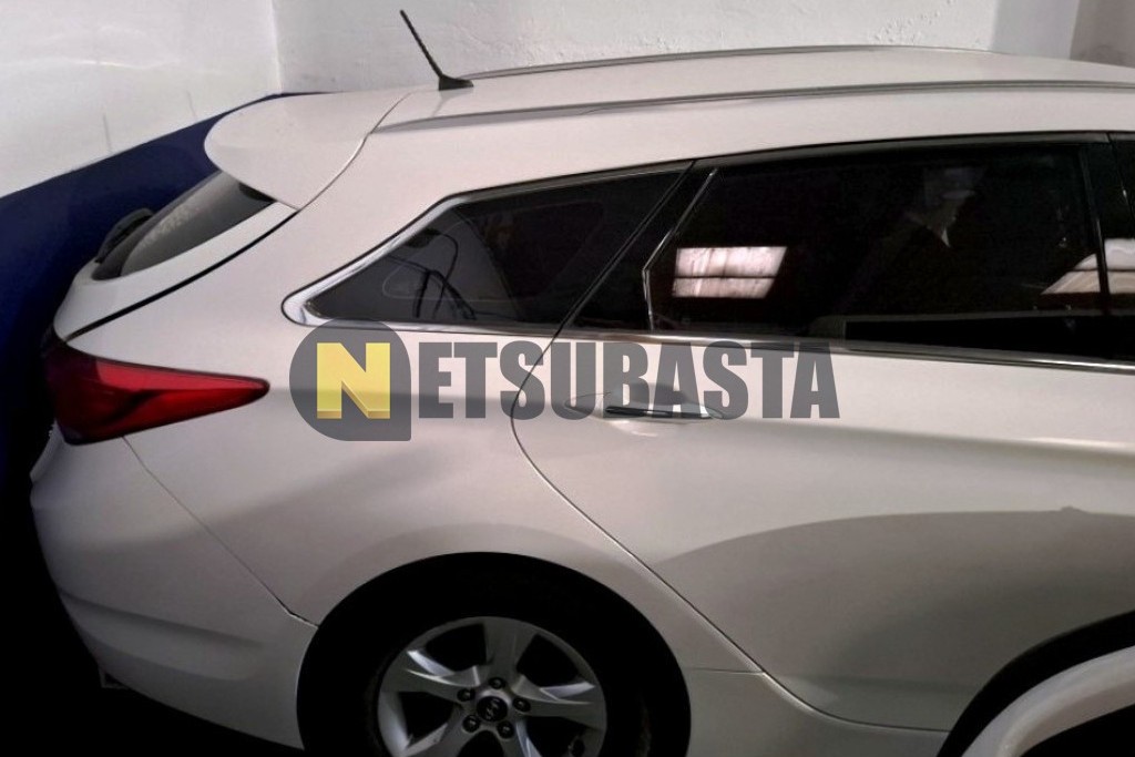 Hyundai i40 CW 1.7 CRDi BlueDrive 2012