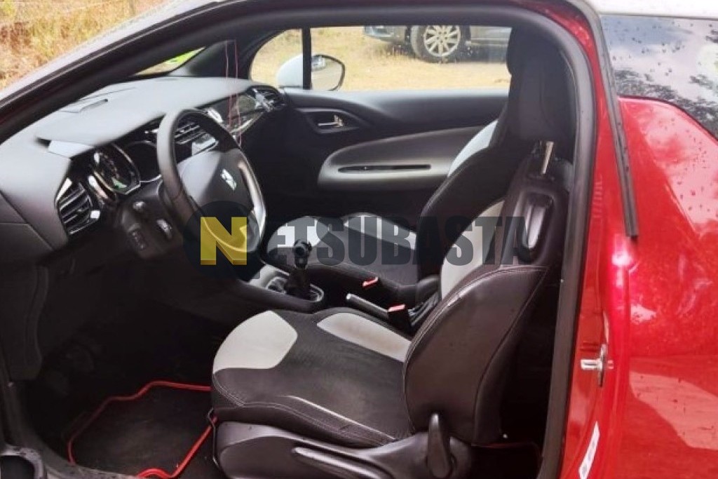 Citroën DS3 1.4 VTi 2011