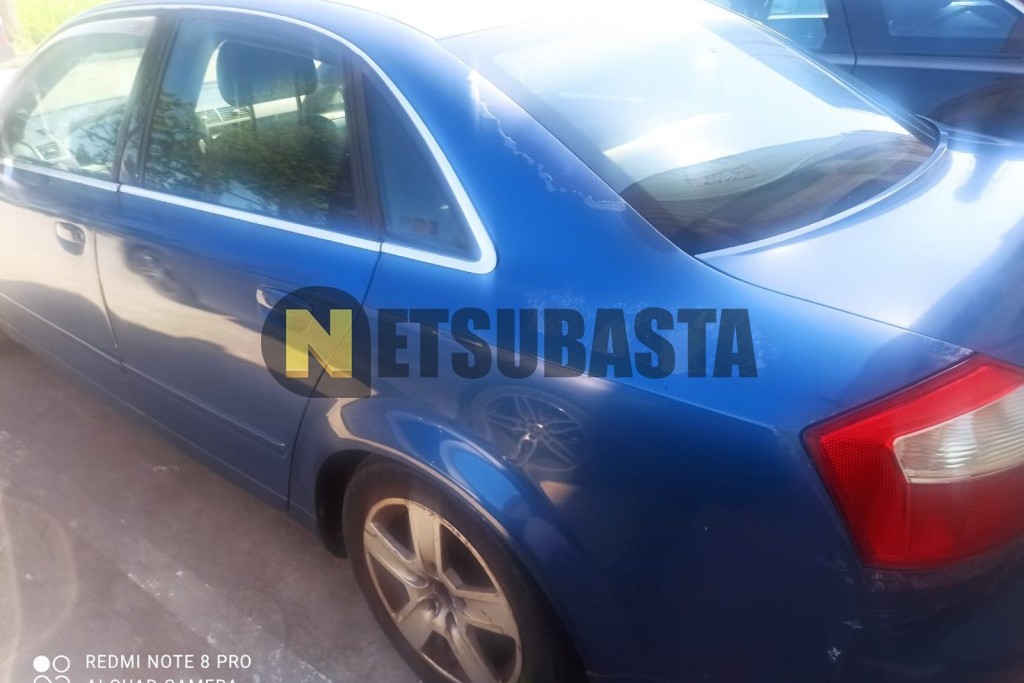 Audi A4 2.5 TDI quattro tiptronic 5 vel. 2004