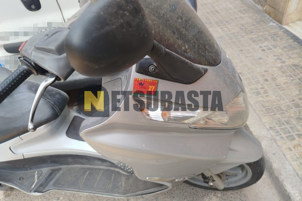 Piaggio X8 125 2006