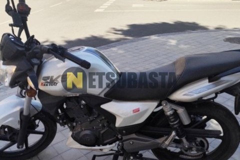 Suzuki Marauder 125 2005
