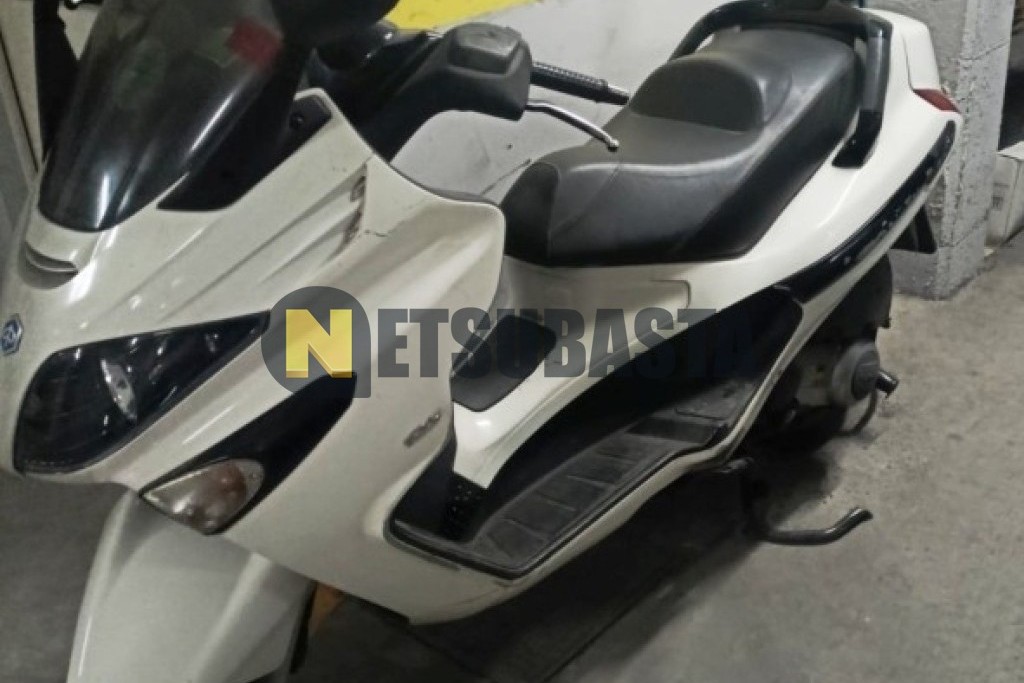Piaggio X EVO 125 2014