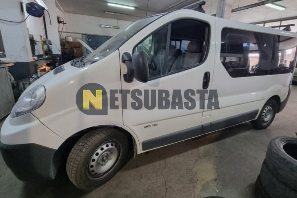 Renault Trafic Passenger 2.0 dCi 2008