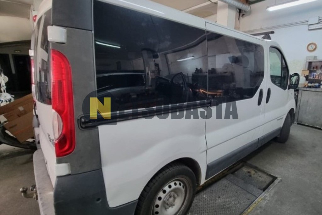 Renault Trafic Passenger 2.0 dCi 2008