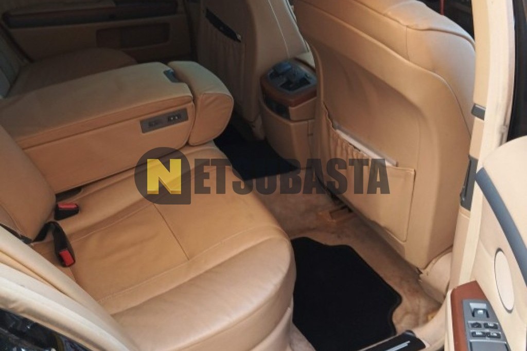 Bmw 735i 2004