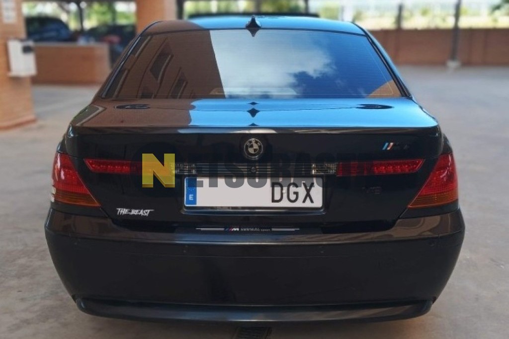 Bmw 735i 2004