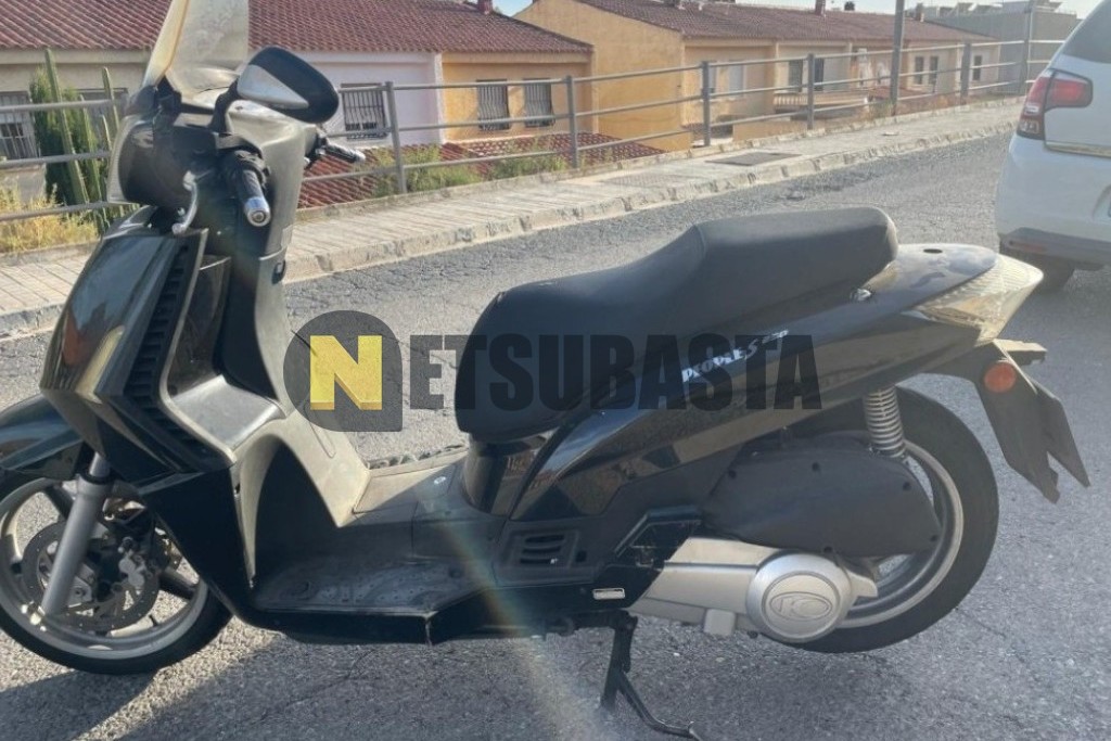 Kymco People 250 2010