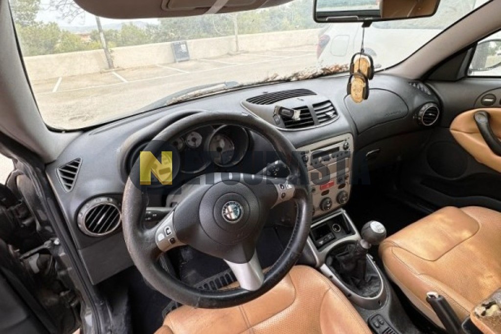 Alfa Romeo GT 1.9 JTD 2004