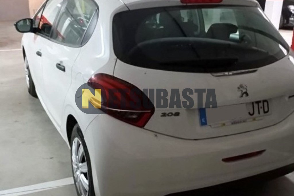 Peugeot 208 1.6 HDi 2016