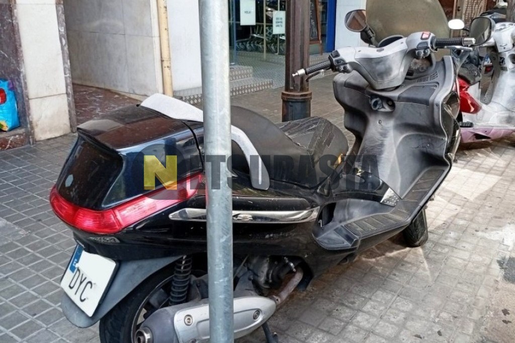 Piaggio X8 250 2006