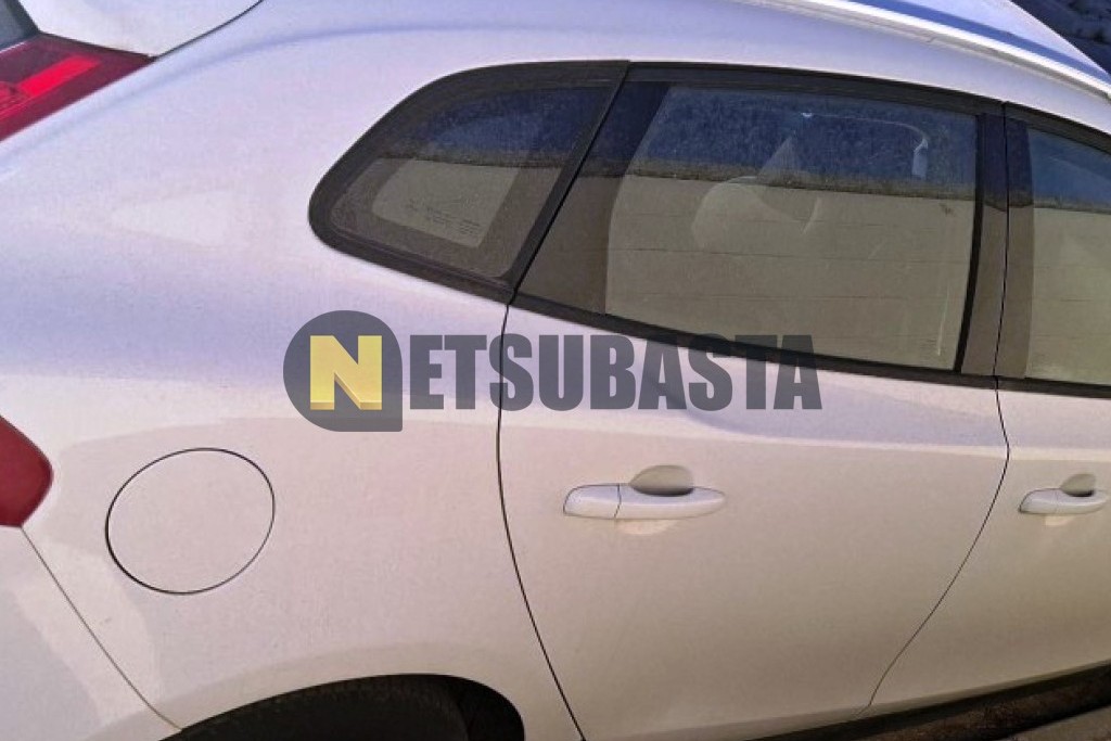 Volvo V40 Cross Country 2.0 D3 2014