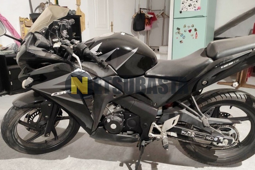 Honda CBR 125R 2012