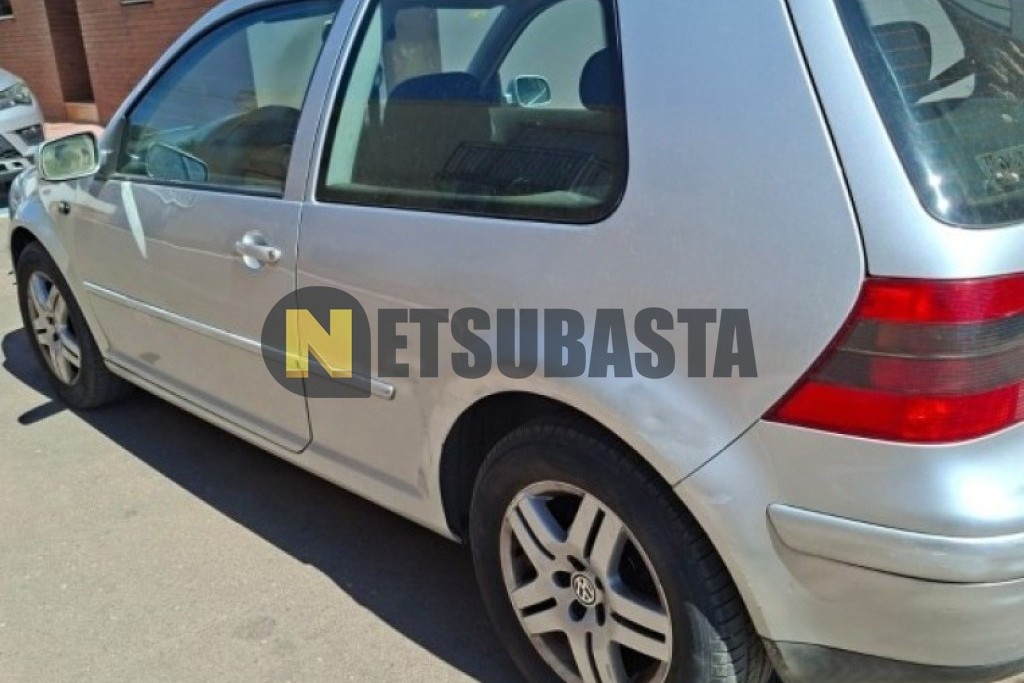 Volkswagen Golf 1.6 2001