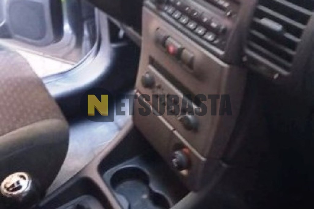 Opel Zafira 2.0 DTi 16V 2004