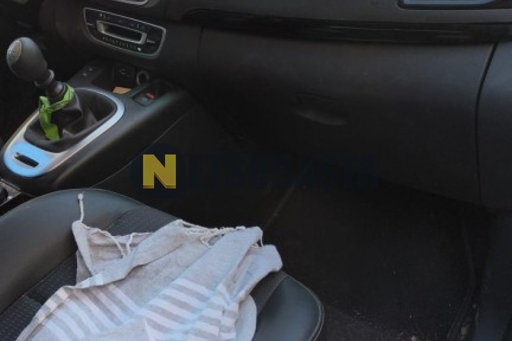 Renault Scenic 1.5 dCi 2011
