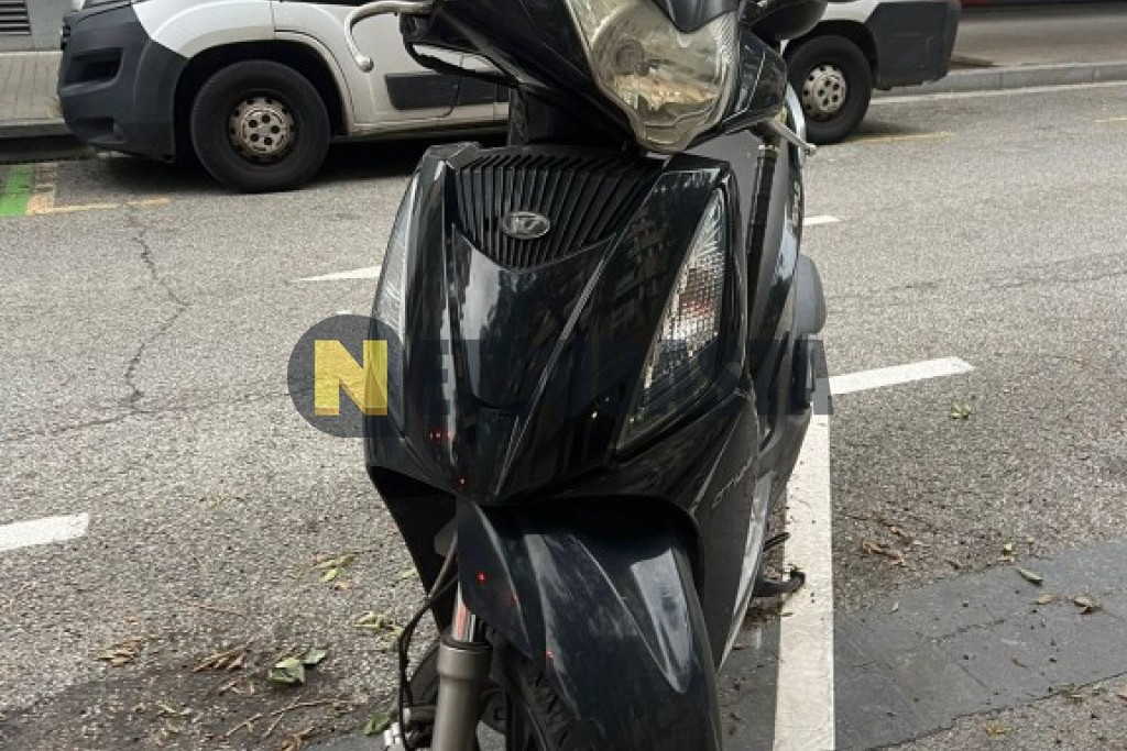 Kymco People 125 GTi 2011