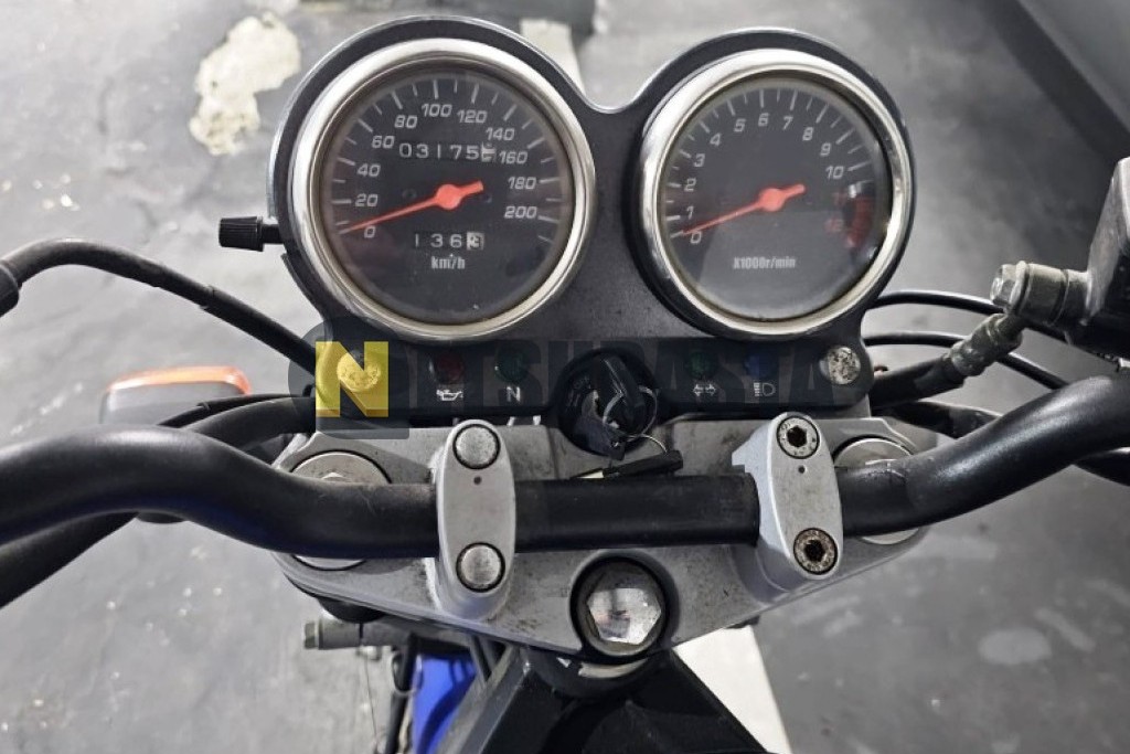 Suzuki GS 500 2007