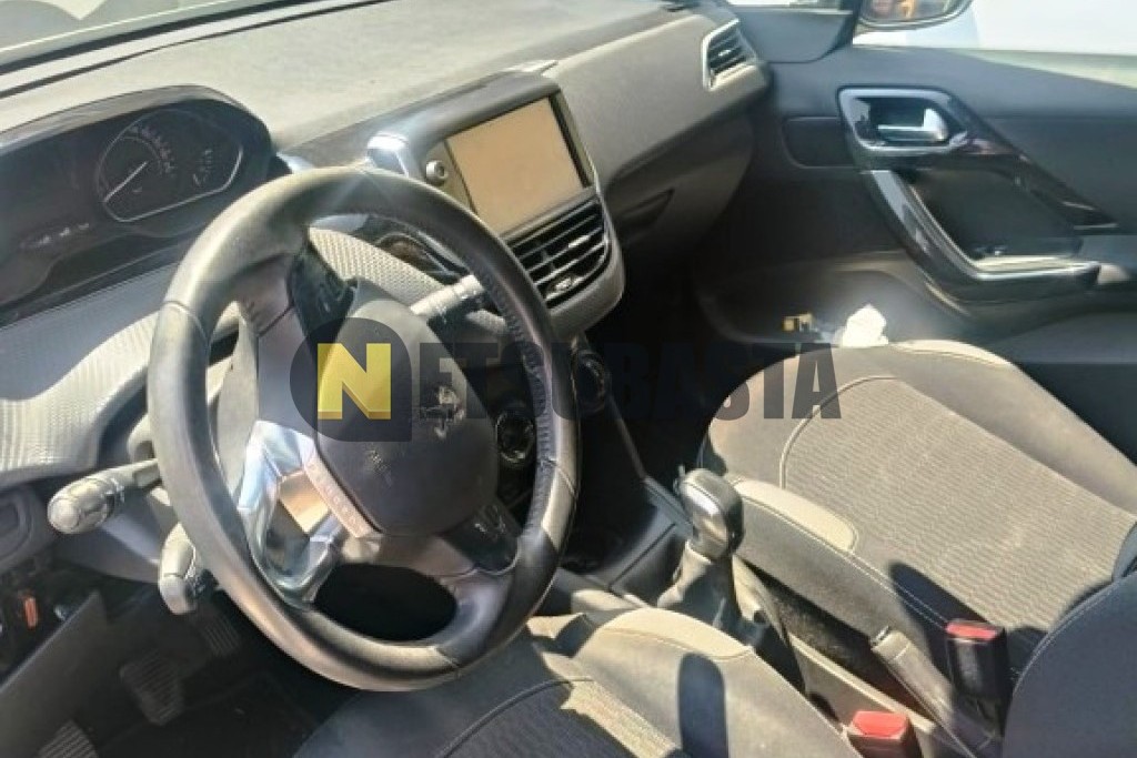 Peugeot 208 1.2 PureTech 2016