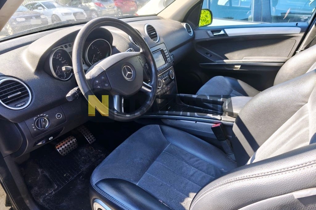 Mercedes-Benz ML 320 CDI 4MATIC 2006