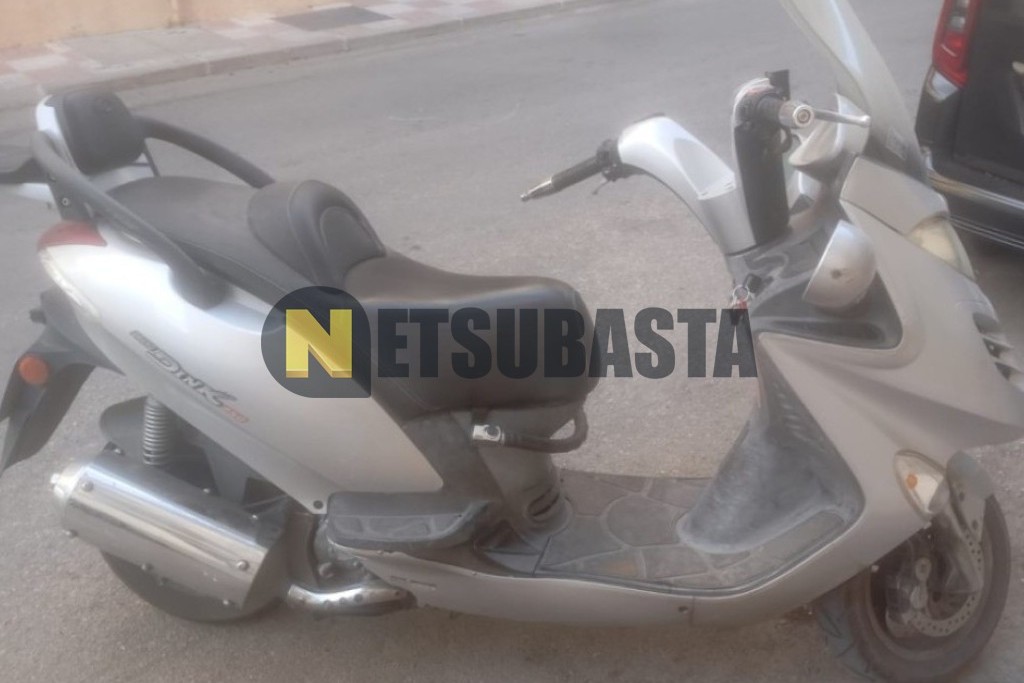 Kymco Grand Dink 250 2006