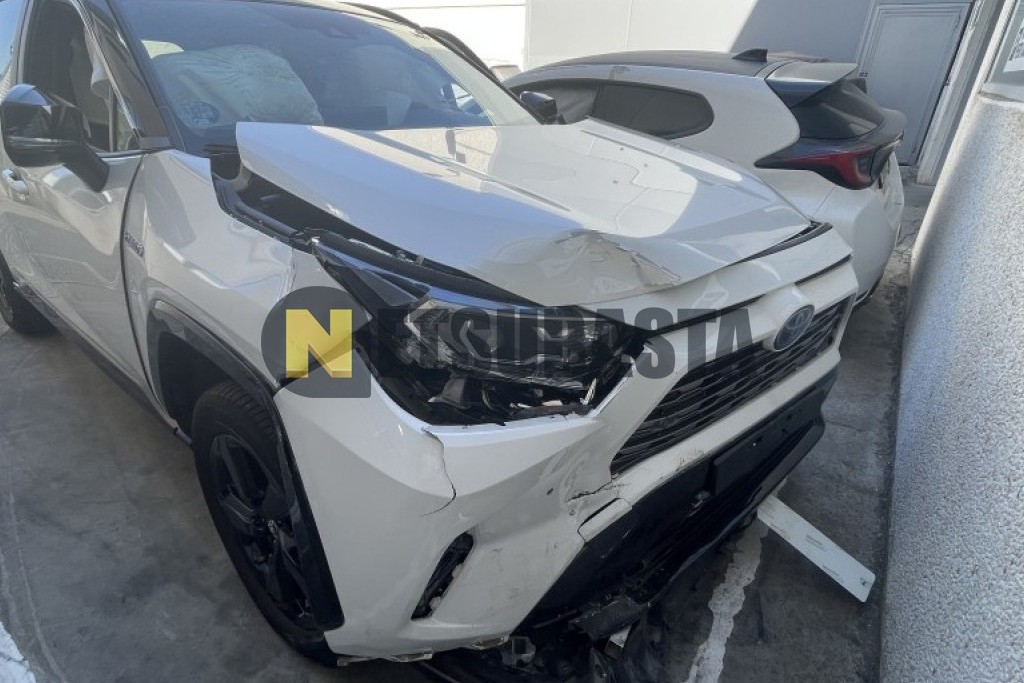 Toyota RAV4 Hybrid 220H 4x2 2019