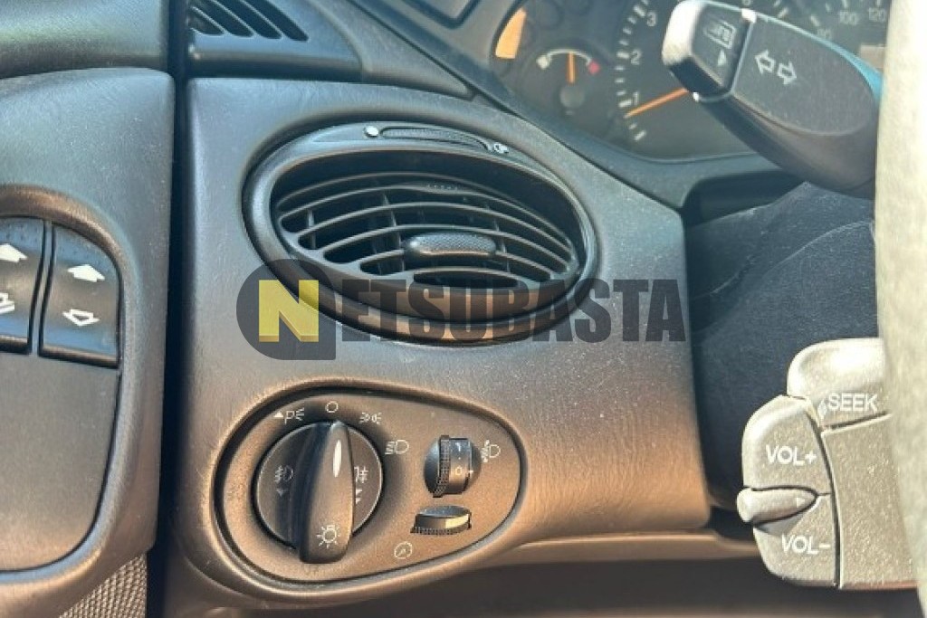 Ford Focus 1.6 2004