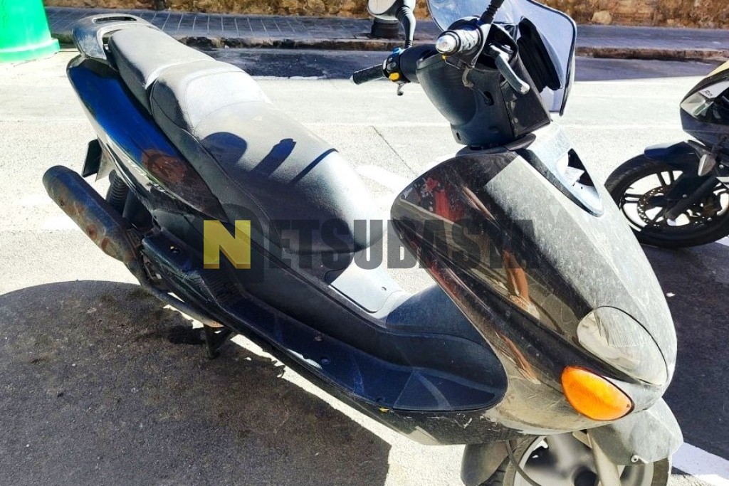 Yamaha Majesty 125 1999
