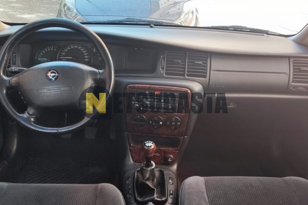 Opel Vectra 1.8 2001