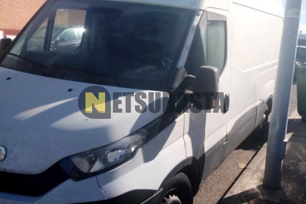 Iveco Daily 2.3 HDi 35S15 2015