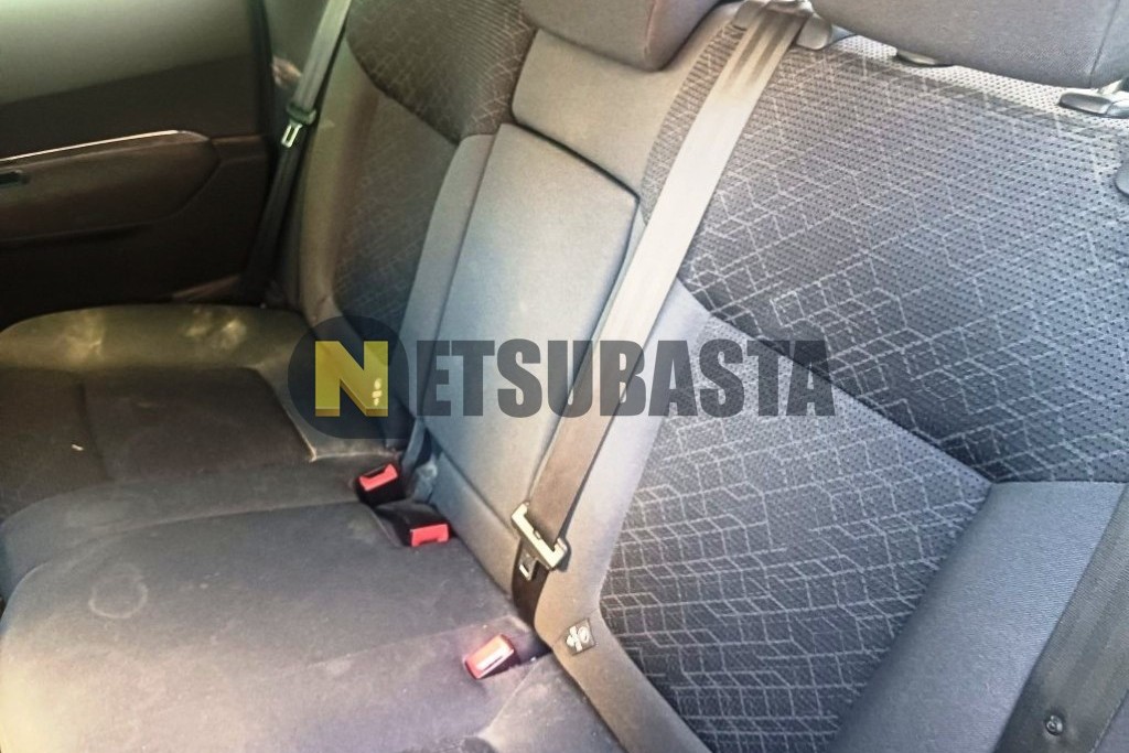 Peugeot 3008 1.6 BlueHDi 2016