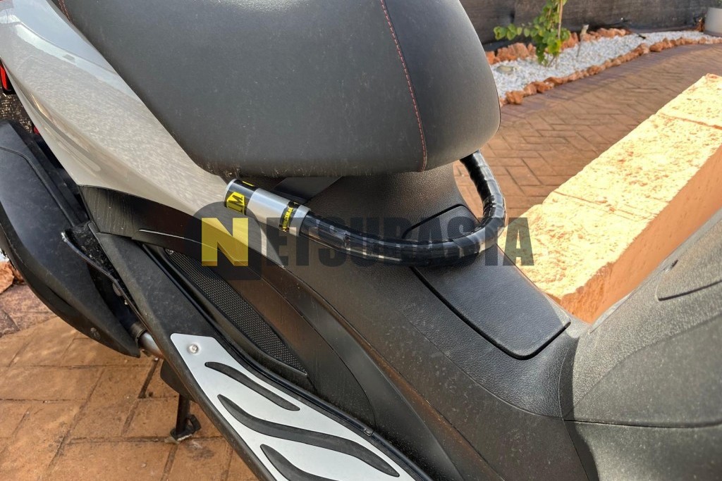 Piaggio MP3 300 HPE 2022